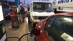 Dízeles kontra benzines autók: melyiket veszik jobban?