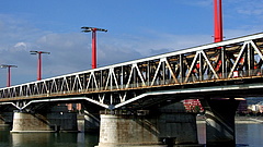 Kezdődhet a hídszélesítés Budapesten