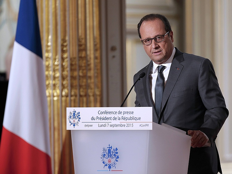 A rendkívüli állapot ellenére megtartják a rendezvényeket - Hollande