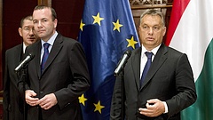 EPP-frakcióvezető: vannak határok, amelyeket Orbán sem léphet át
