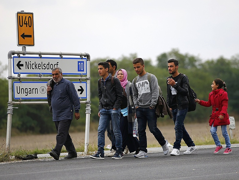 Meghosszabbíthatják az osztrák határellenőrzést