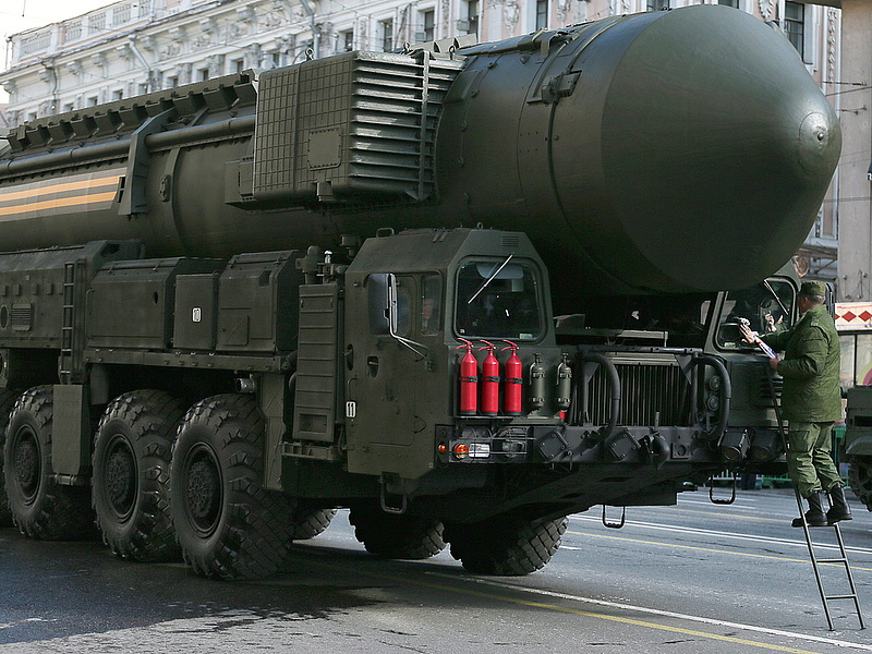 Ballisztikus rakétákat tesztelt Putyin