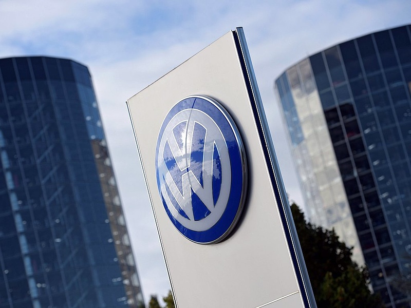 Jó hírt közölt a Volkswagen - Nagyot ugrott az árfolyam
