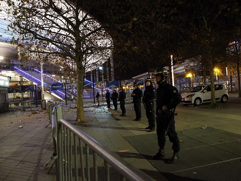 Párizsi merényletek - azonosíthatták az egyik támadót