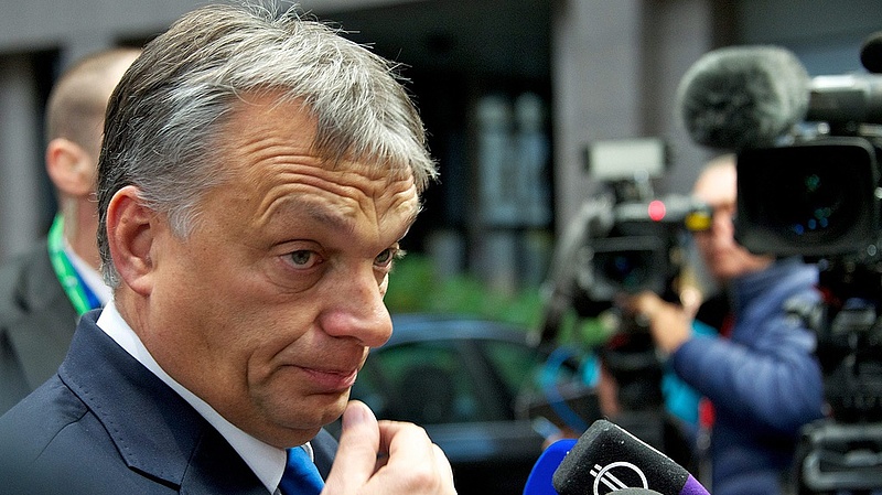 Válságértekezletet hívott össze Orbán