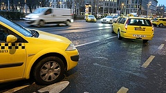 Meghökkentő adatok - ennyibe kerül valójában a magyaroknak a taxizás
