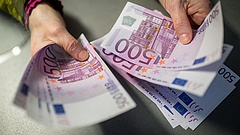 Varga: akár négy éven belül lecserélhetjük a forintot euróra