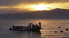 Menekültek: bekeményítettek az olaszok