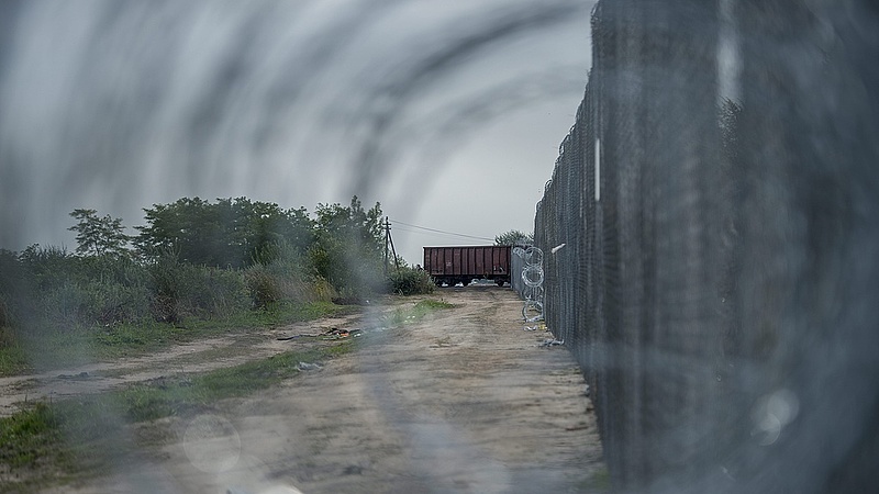 Ausztria katonákat küldhet a magyar-szerb határhoz