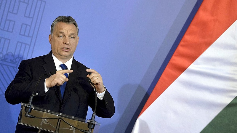 Orbán: példátlan összefogás van Magyarországon a futballért