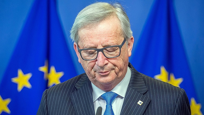 Juncker szeretné, ha mindenki egy irányba evezne