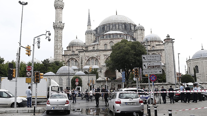 Isztambuli robbantás: nincs magyar áldozat