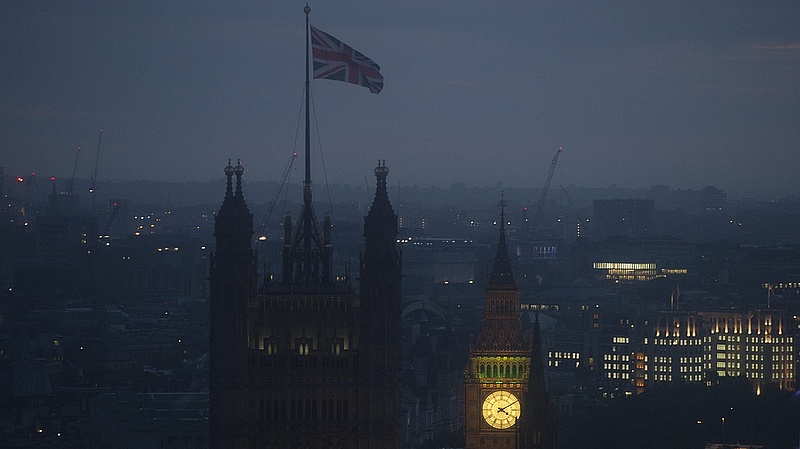 Visszaüt a kormány tétlensége - London kaphatja a legnagyobb pofont