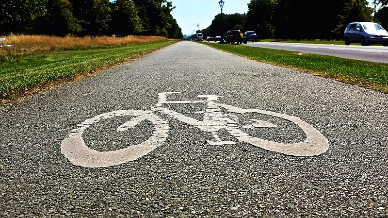 Jó hír a bicikliseknek: komoly pénz a kerékpárutak működtetésére
