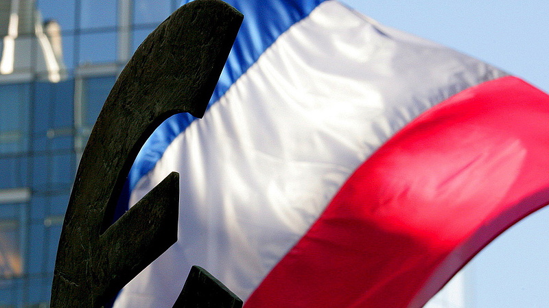 Vasárnap választ államfőjelöltet a francia jobboldal