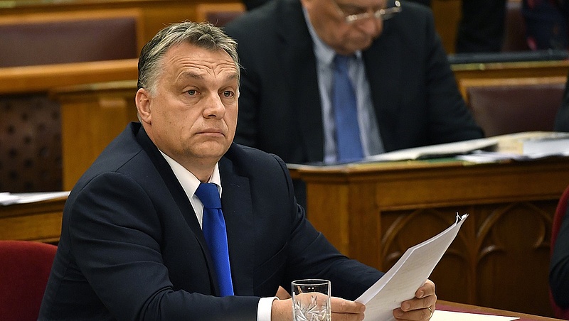Meghamisították Orbán interjúját 
