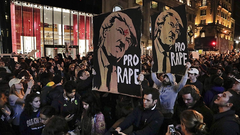 Tüntetések voltak Trump ellen több amerikai nagyvárosban