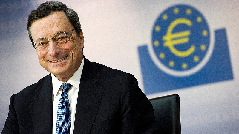 Draghi: az ECB kitart a laza monetáris politika mellett