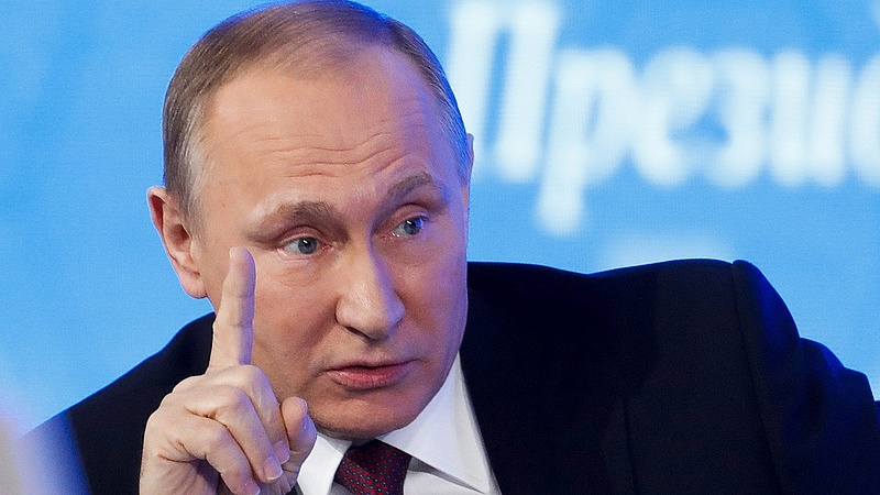 Putyin feldobta a magas labdát Merkelnek a Kremlben