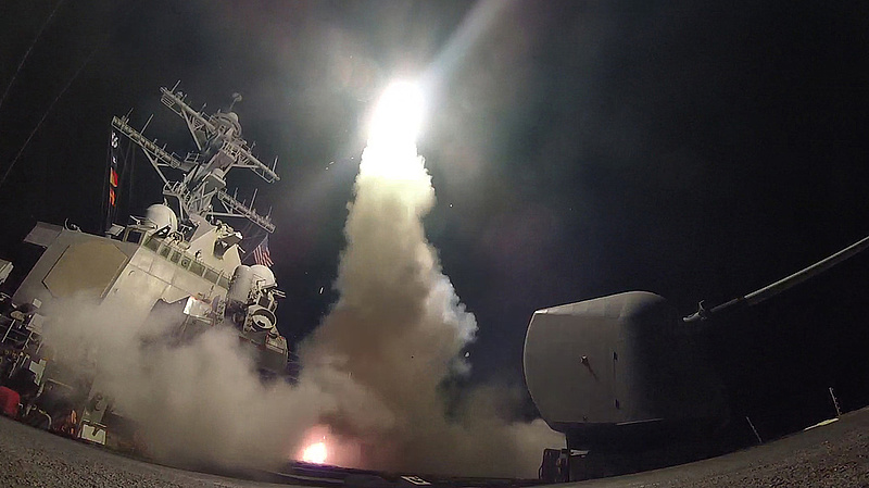 Az Egyesült Államok Szíriára támadt rakétákkal