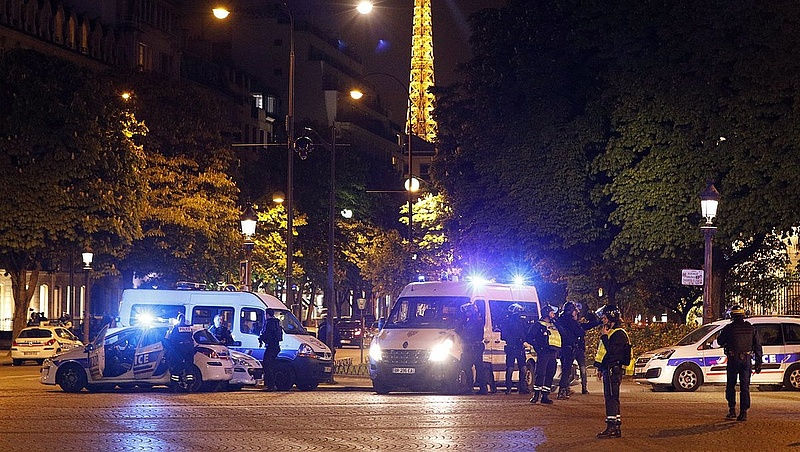 Lövöldözés volt Párizs központjában - ketten meghaltak