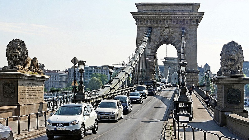 Megint rossz hírt kapnak a budapesti autósok