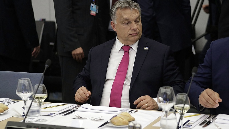 New York-ból védték meg Orbán Viktort