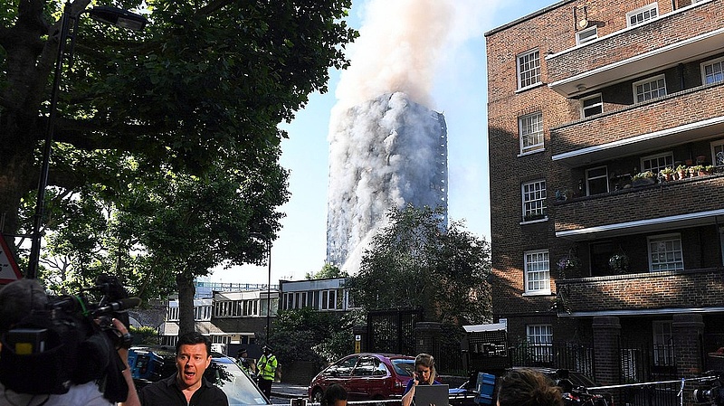 Tűz pusztít Londonban - legalább hatan meghaltak