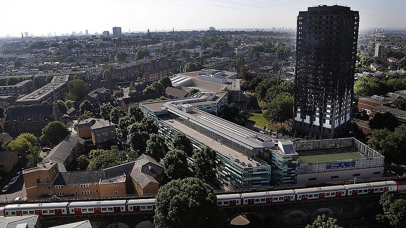 Kiderült: ezért égett le a londoni toronyház