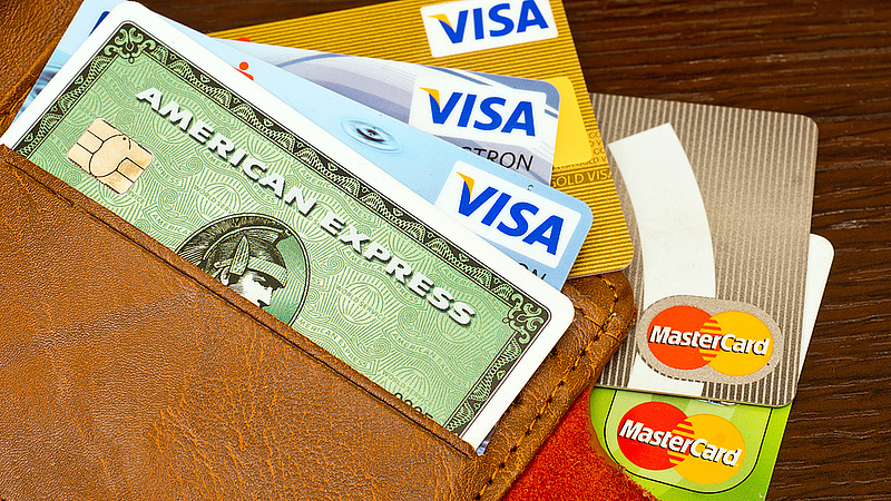 Újításokat vezetett be a Visa a prémium kártyásoknak