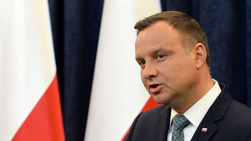 "Bomlik az EU" - megszólalt a lengyel elnök