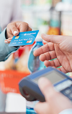 Mit kaphatnak a bankkártyások? - bankja válogatja