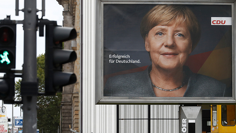 Bajba került Merkel?