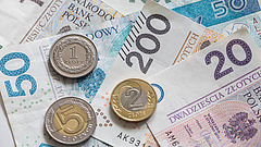 Jócskán megemelik a minimálbért a lengyeleknél