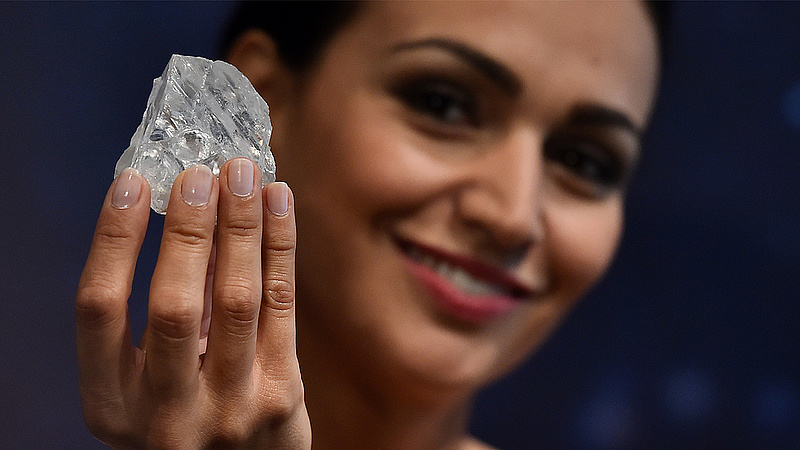 Tizennégymilliárdért kelt el az óriási gyémánt