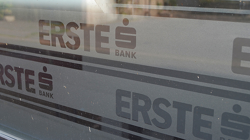 Változás az Erste Banknál