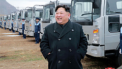 Új módszerrel kényszerítenék térdre Észak-Koreát - ki jár jól?