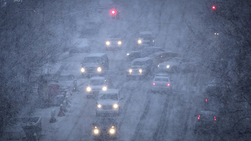 Már 18 emberéletet követelt a viharos téli időjárás az Egyesült Államokban