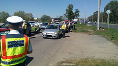 500 autóst szondáztatták meg a rendőrök, íme az eredmény