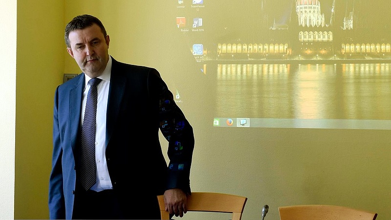 Megszólalt az új miniszter: ez a baj a magyar cégekkel