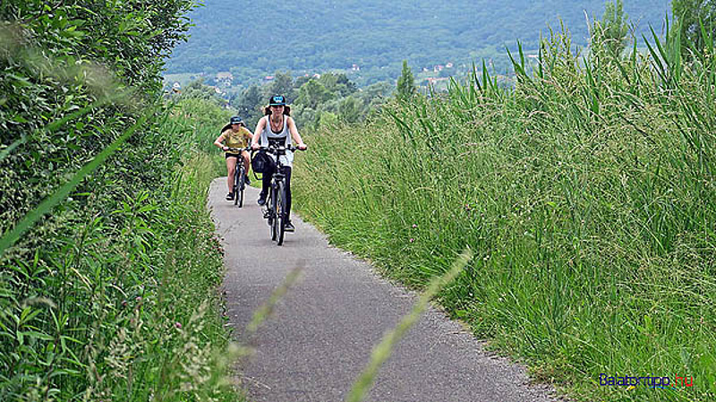 Határon átnyúló kerékpáros túrák támogatására lehet pályázni 