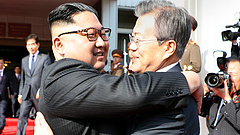 Meglepő fordulat: újra találkozott az észak- és dél-koreai vezető