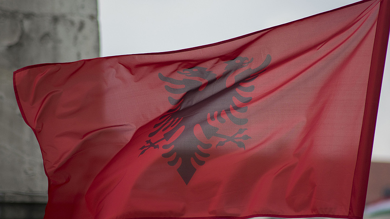 Exit poll: az eddig kormányzó szocialisták nyertek Albániában