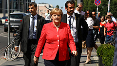Hamarosan elölről kezdődhet Merkel vesszőfutása