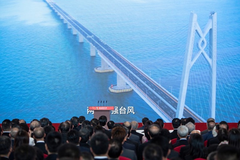 Elkészült a világ leghosszabb tengeri hídja 