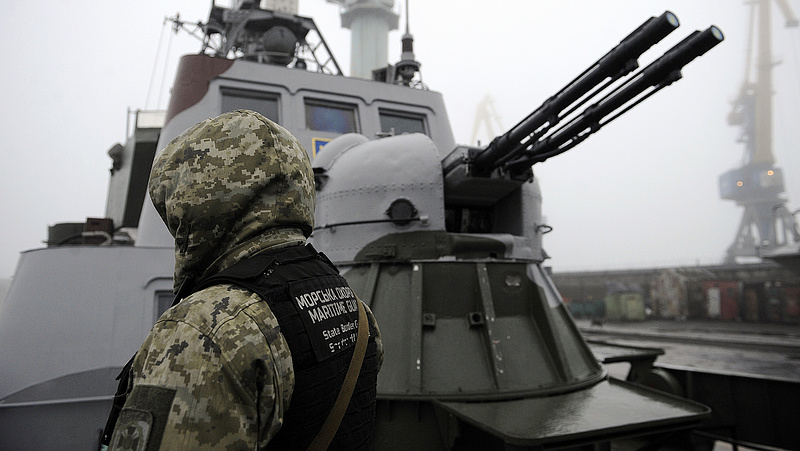 Oroszország harckocsikat küldött az ukrán határ közelébe