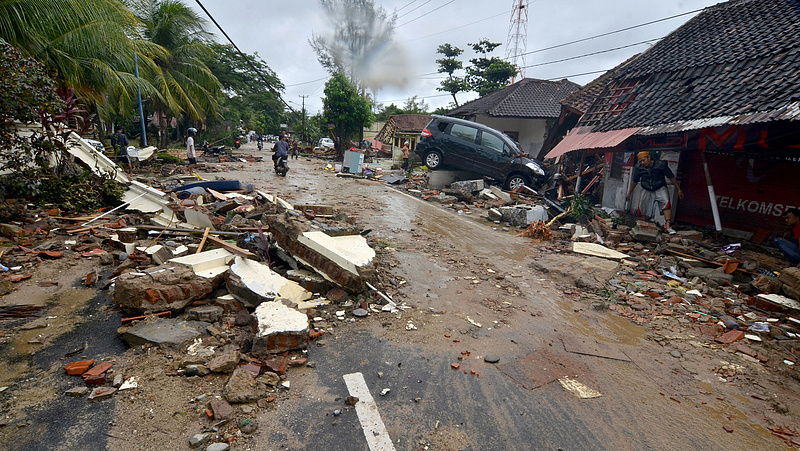 Súlyos cunami Indonéziában