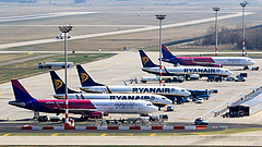 Csomagkezelés - nagyon megbüntették a Ryanairt és a Wizz Airt