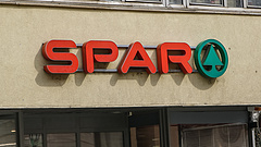 Nagy változás jön több hazai Spar-üzletben