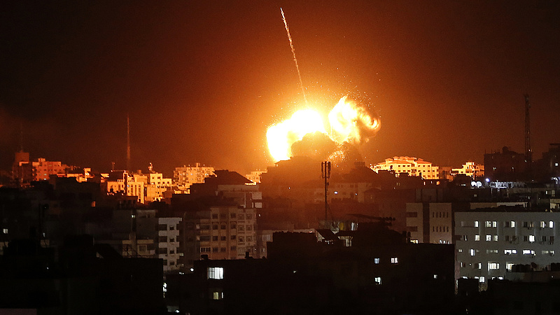 A Hamász Izraellel kötött tűzszünetet jelentett be, de kiújultak a harcok